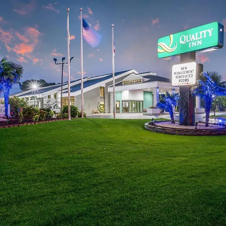 Quality Inn Greenville Near University-2